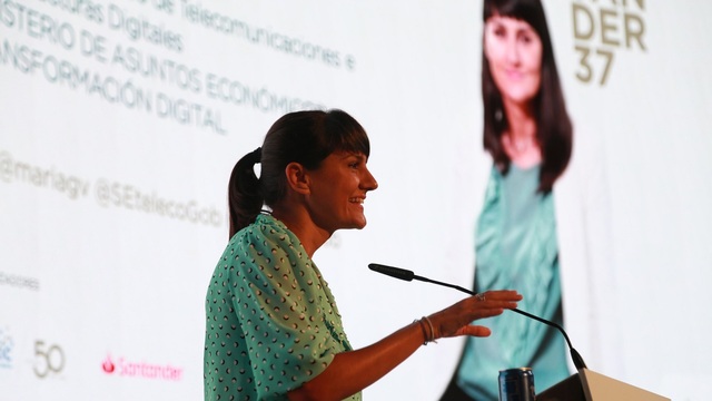 María González Veracruz, secretaria de Estado de Telecomunicaciones
